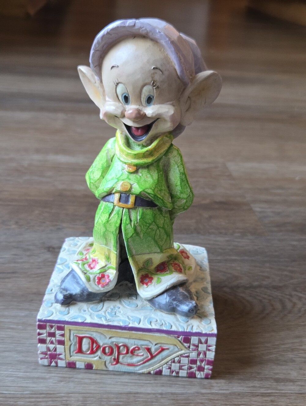 Vintage 2005 Disney Jim Shore Enesco Dopey "Simply Adorable" Snow White Dwarf